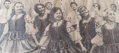 На фото весільний танець "Крутях"